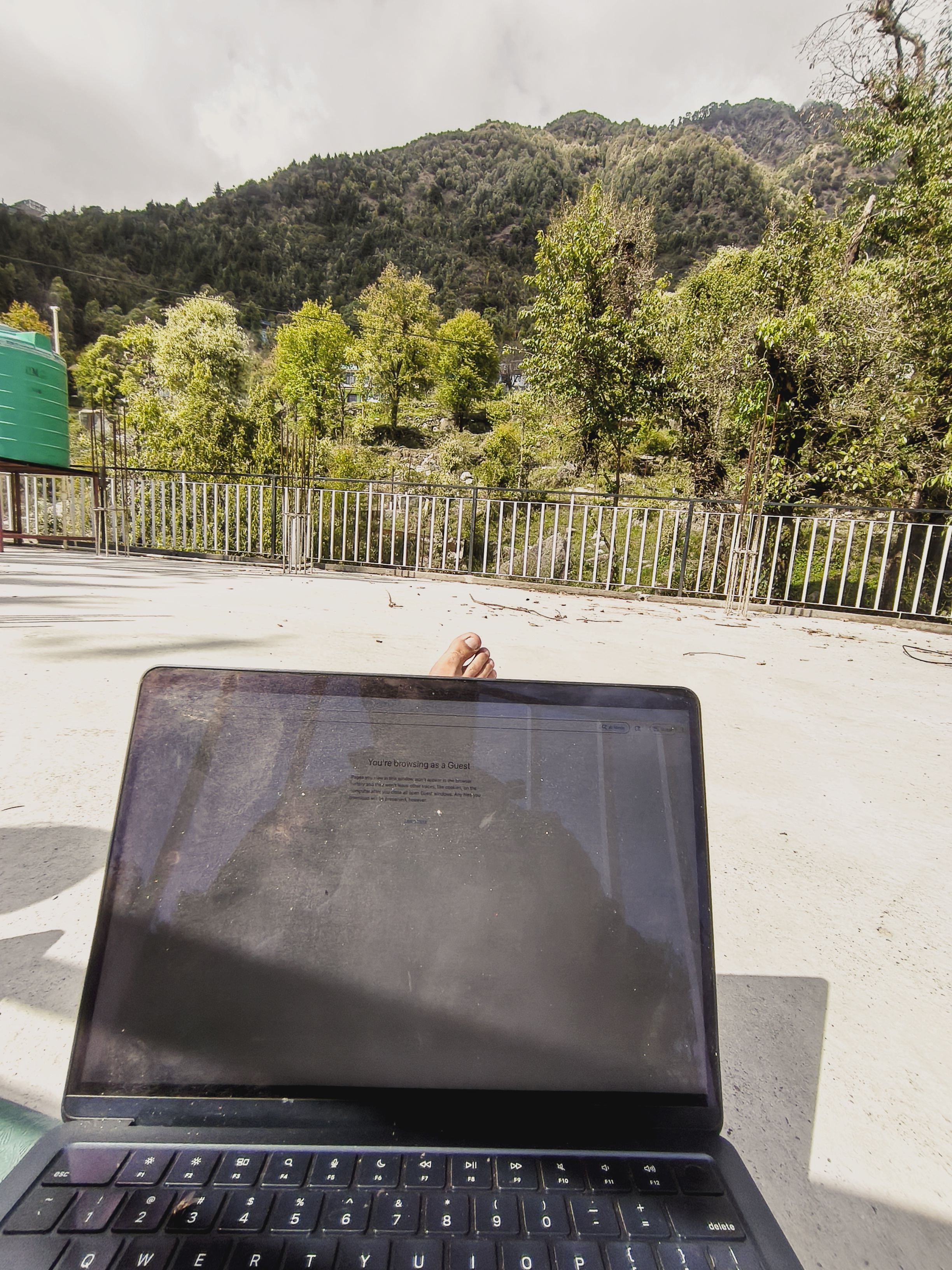 Building tiny projects between mountain views